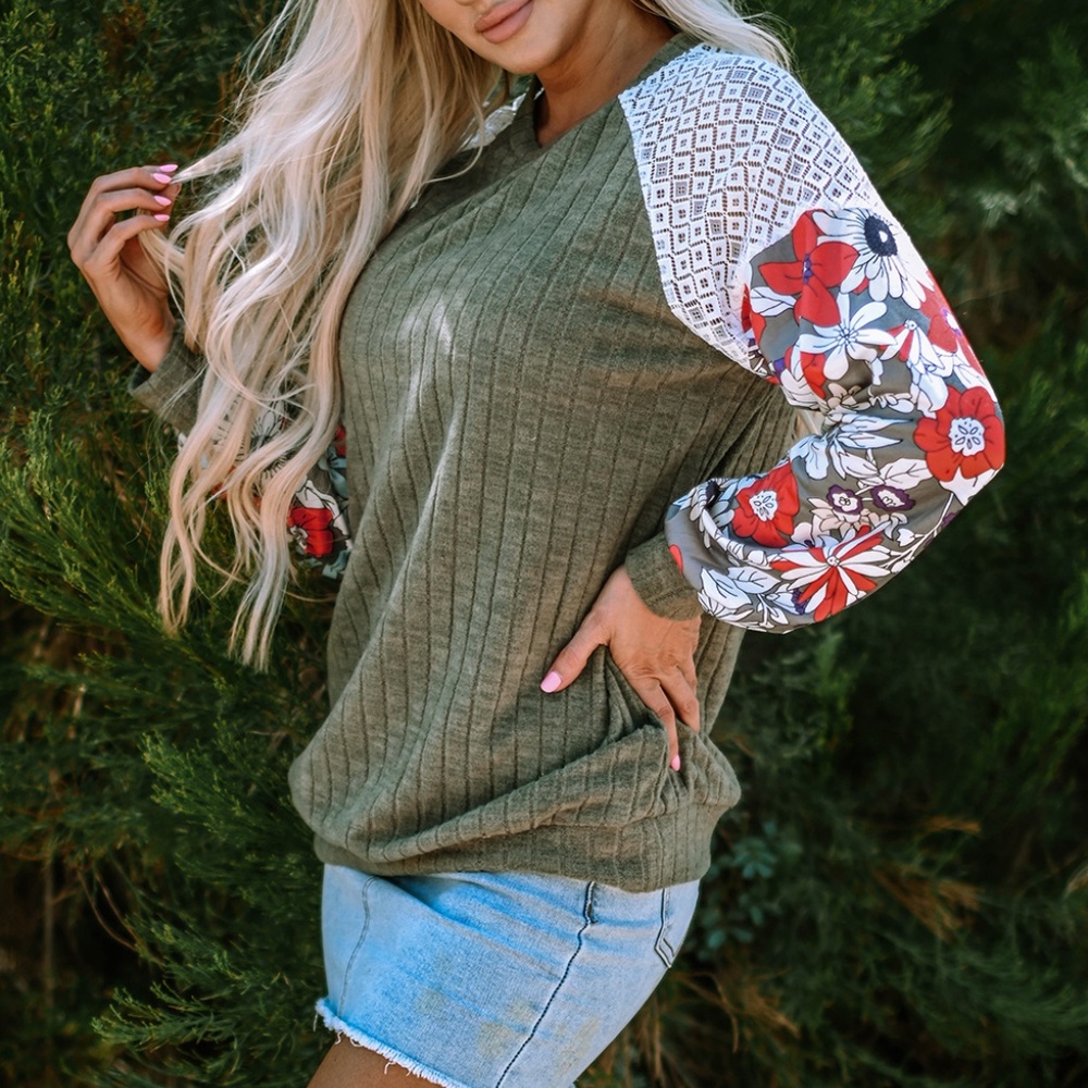 Laurel Green Floral Patchwork Long Sleeve Ribbed Blouse - Picture 4 of 13